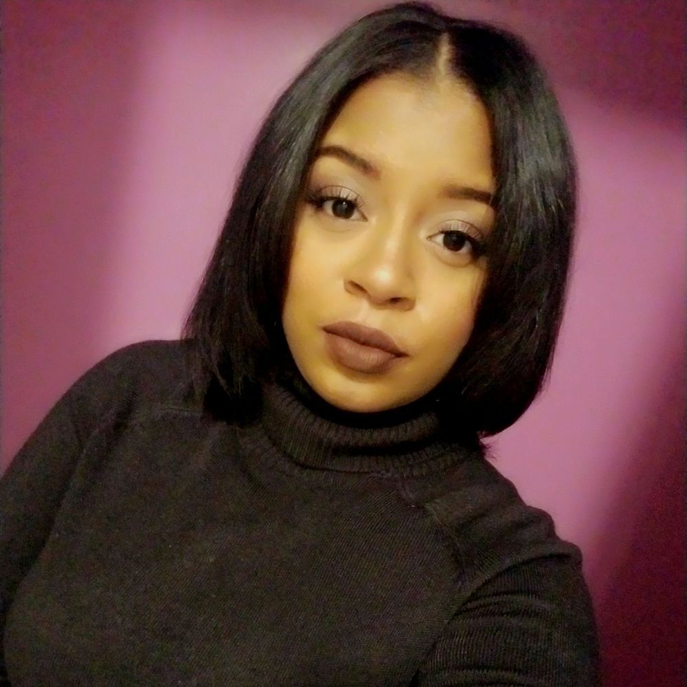 Meet your Posher, Jasmine & Helen